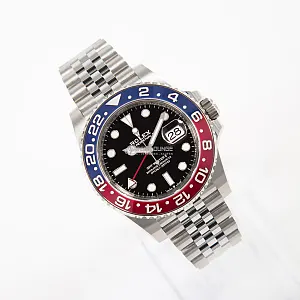07597_watchlounge_lo.jpg