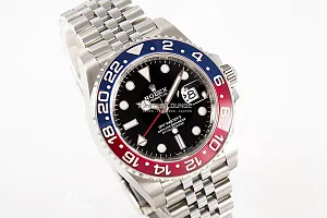 07599_watchlounge_lo_1.jpg