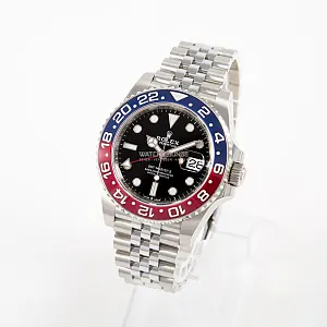 07600_watchlounge_lo.jpg