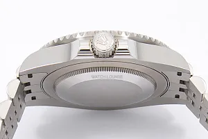 07611_watchlounge_lo.jpg