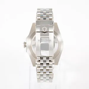 07614_watchlounge_lo.jpg