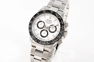 07630_watchlounge_lo.jpg