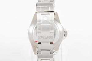 07661_watchlounge_lo.jpg