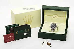 07662_watchlounge_lo.jpg