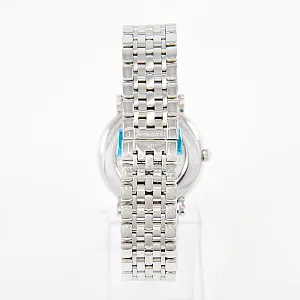 07832_watchlounge_l49104726_lo.jpg