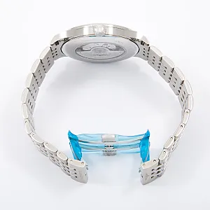 07881_watchlounge_l28214116_lo.jpg