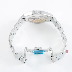 07_watchlounge_lo_2.jpg
