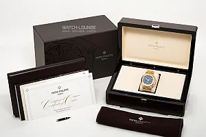08134_watchlounge_lo.jpg