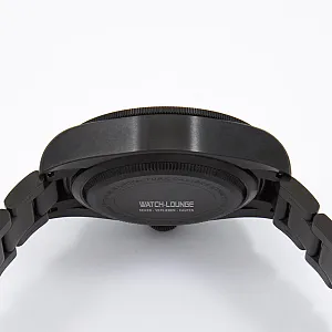 08172_watchlounge_lo.jpg