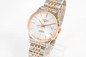 08198_watchlounge_l28205727_lo.jpg
