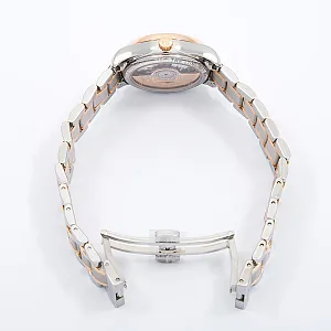 08212_watchlounge_l21285797_lo.jpg