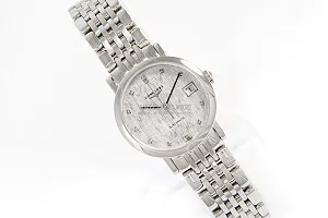 08224_watchlounge_l43094776_lo.jpg