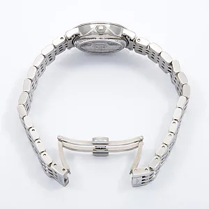 08231_watchlounge_l43094776_lo.jpg