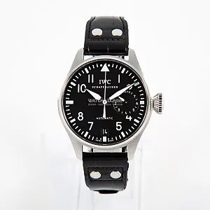 08264_watchlounge_lo.jpg