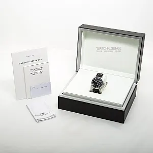 08271_watchlounge_lo.jpg