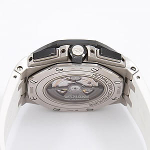 08277_watchlounge_lo.jpg