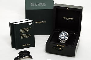 08282_watchlounge_lo.jpg