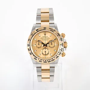 08308_watchlounge.jpg