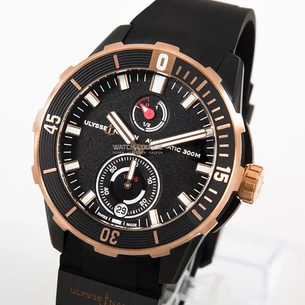 08317_watchlounge_lo_1.jpg