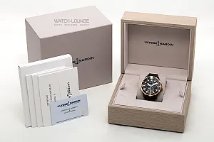 08327_watchlounge_lo.jpg