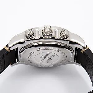 08333_watchlounge_lo.jpg