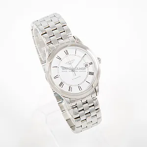 08397_watchlounge_49744216_lo.jpg