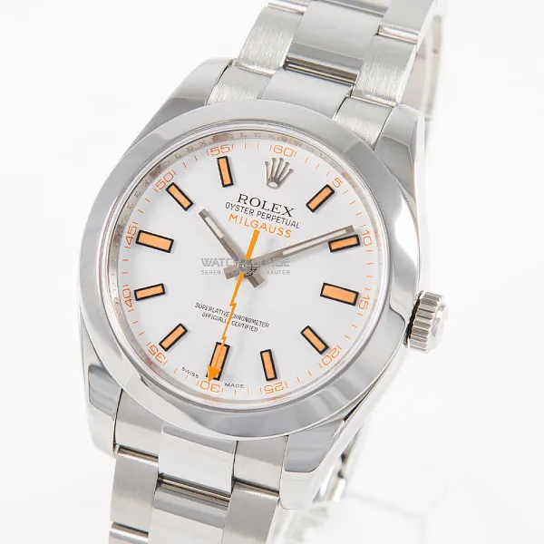08470_watchlounge_lo_1.jpg