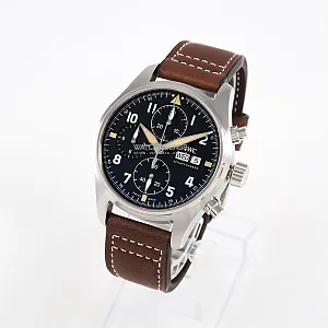 08494_watchlounge_lo.jpg