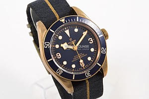 08535_watchlounge_lo.jpg