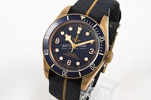 08536_watchlounge_lo.jpg