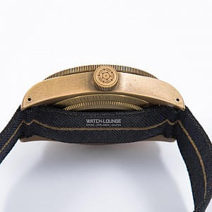 08537_watchlounge_lo.jpg