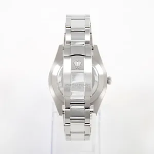 08550_watchlounge_lo.jpg