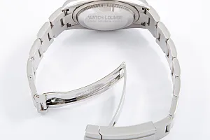 08627_watchlounge_lo.jpg