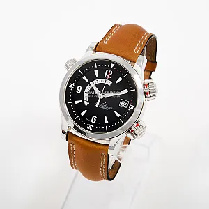 08635_watchlounge_lo.jpg
