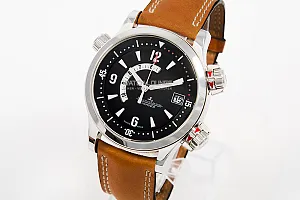 08635_watchlounge_lo.jpg