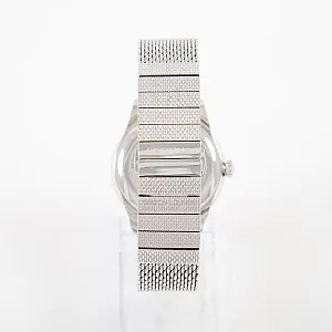 08679_watchlounge_lo.jpg