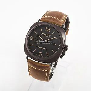 08695_watchlounge_lo.jpg