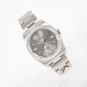08792_watchlounge_lo.jpg