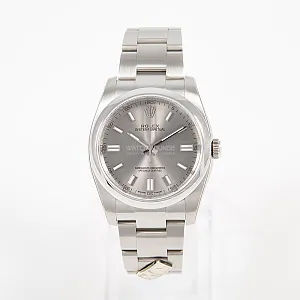 08793_watchlounge_lo.jpg
