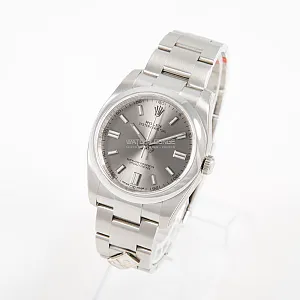 08795_watchlounge_lo.jpg