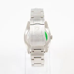 08801_watchlounge_lo.jpg