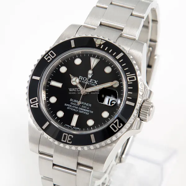 08866_watchlounge_lo_1.jpg