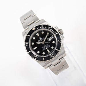 08867_watchlounge_lo.jpg
