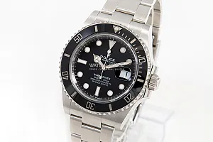 08882_watchlounge_lo.jpg