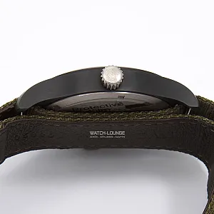 08893_watchlounge_lo.jpg