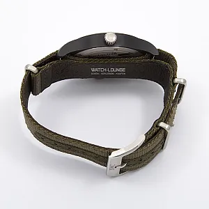 08895_watchlounge_lo.jpg