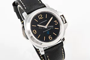 08901_watchlounge_lo.jpg