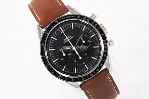 08909_watchlounge_lo.jpg