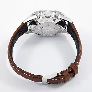 08915_watchlounge_lo.jpg