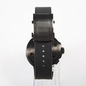 08927_watchlounge_lo.jpg